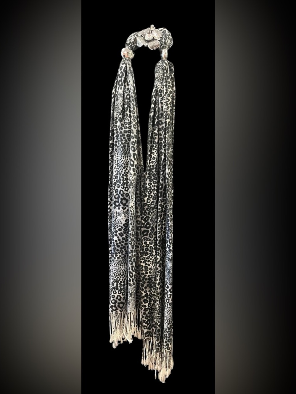 NWOT Ladies B&W Print 75” Scarf Silver & Rhinestones - Picture 12 of 12